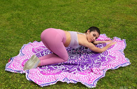 ALS Scan invite you to explore free xxx photos featuring Gianna Gem in sex with sex toy